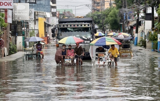 На Філіппінах тайфун Доксурі забрав життя 25 осіб 