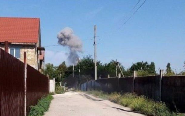 У Криму прогримів вибух в районі авіабази - соцмережі