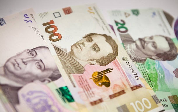 НБУ прогнозує зростання мінімальної зарплати майже на 1000 гривень