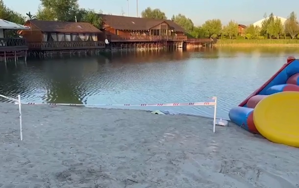 На Киевщине утонул мальчик, находившийся под присмотром  воспитателя 