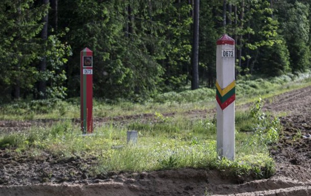 Литва планирует закрыть два пункта пропуска на границе с Беларусью
