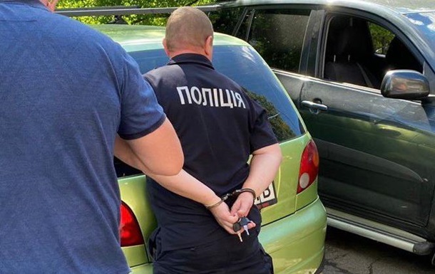 На Київщині поліцейського підозрюють у зґвалтуванні 10-річної дитини