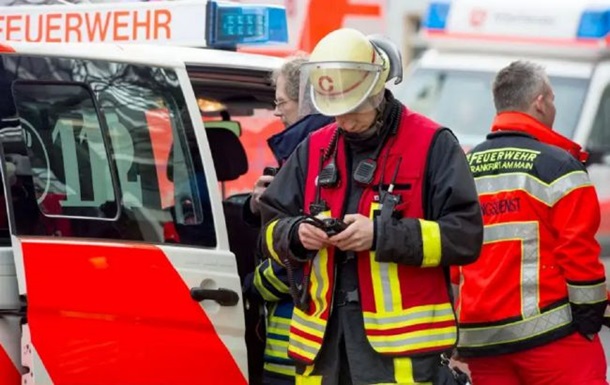 Близько 30 людей постраждали через пожежу в лікарні в Німеччині