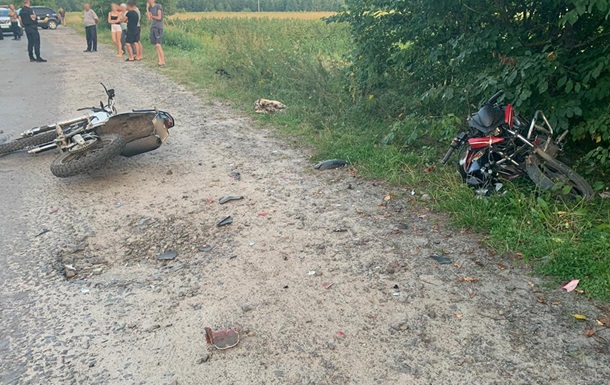 У ДТП на Волині загинув 16-річний мотоцикліст, інший - у реанімації