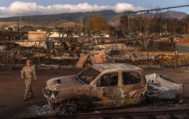 Hawaii fires: 1,000 people missing