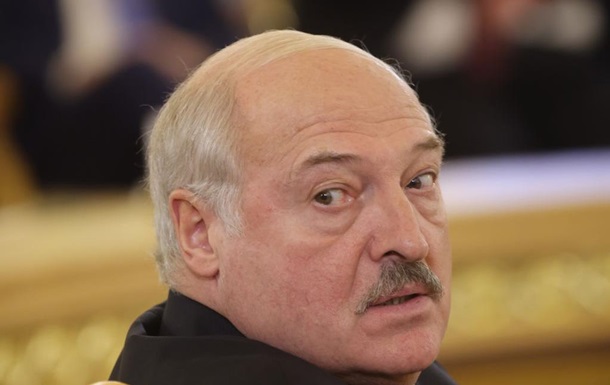Лукашенко цинично поздравил украинцев с Днем Независимости
