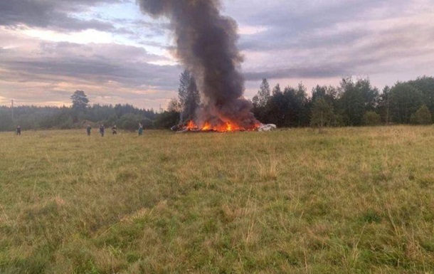 Зеленський відреагував на аварію літака Пригожина