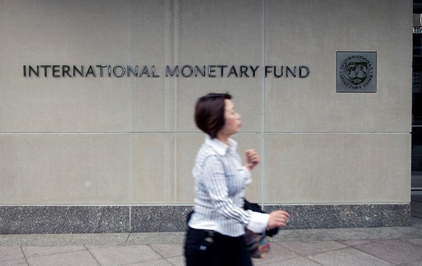 МВФ вивчає виконання структурного маяка Україною