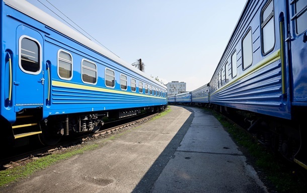 The train derailed in the Poltava region: several flights were delayed