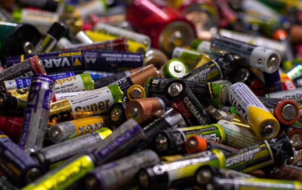 Як Duracell, АТБ-маркет та SAVSERVICE організували найбільший в рітейлі проект утилізації батарейок