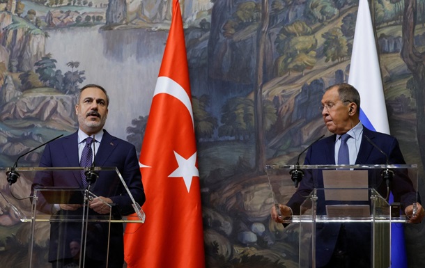 The Turkish Foreign Minister in Russia called for the renewal of the “grain agreement”