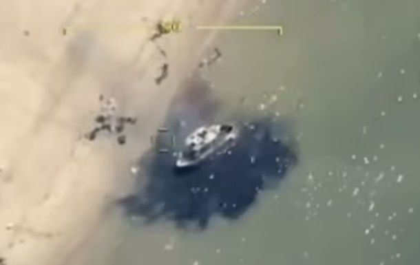 ЗСУ знищили російський катер у Чорному морі