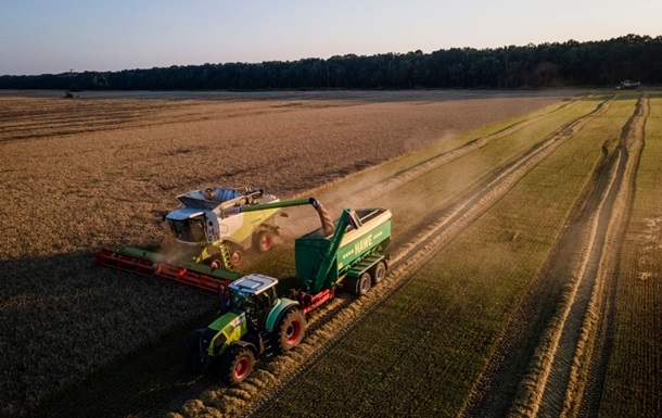 Пять стран-соседок Украины хотят продлить запрет на импорт агротоваров