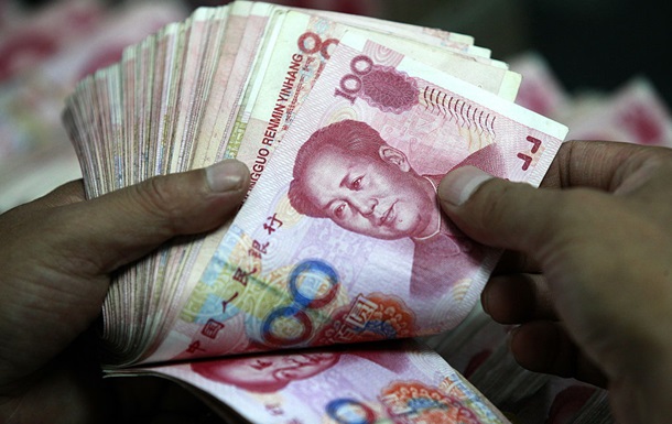 Курс юаня до долара впав до мінімуму 2007 року