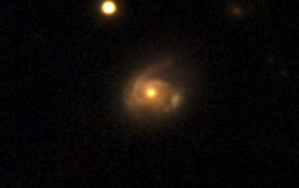 У NASA зафіксували, як чорна діра поглинає зірку