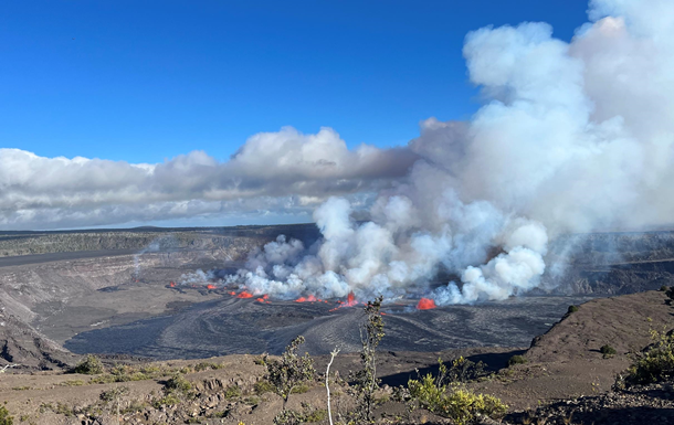 На Гаваях прокинувся вулкан Кілауеа