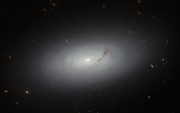 Телескоп Hubble зробив фото галактики в сузір’ї Секстант