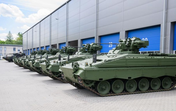 Німеччина передала Україні 20 бронемашин Marder