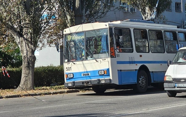 Удар по Херсону: помер один з поранених пасажирів тролейбуса