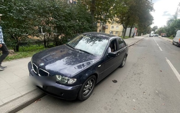 У Львові водій намагався здати на аналіз сік замість сечі - поліція