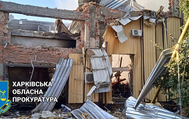 Під час ракетної атаки на Харків поранено трьох цивільних