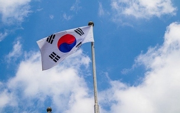 Південна Корея запровадила санкції за торгівлю зброєю з КНДР
