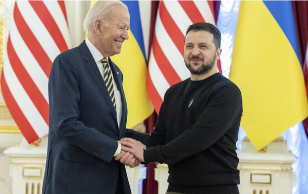 США залишаються відданими Україні - Байден