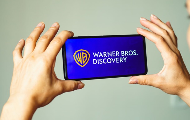 Warner Bros.  will create 4,000 jobs at a film studio in Britain