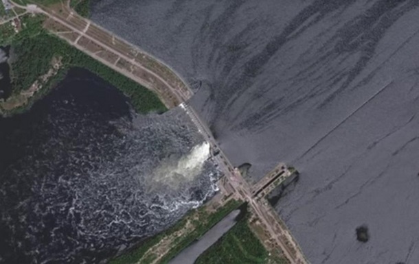 Zelensky said Canada will help Ukraine restore the Kakhovka hydroelectric station