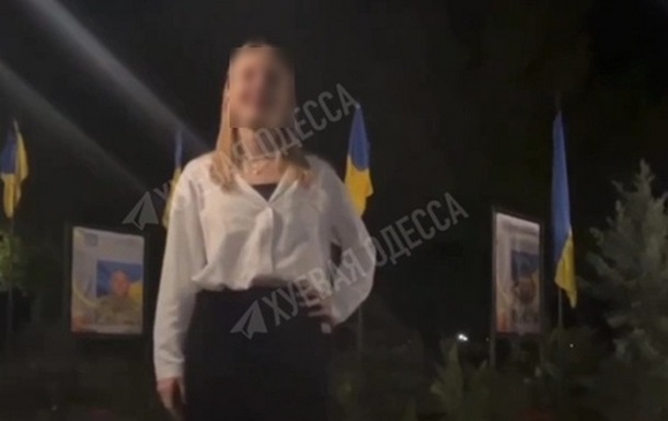 На Одещині підлітки розважалися на Алеї Слави: поліція склала протоколи