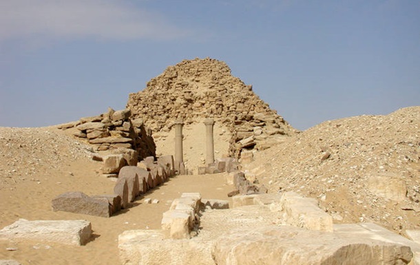 У піраміді фараона Сахура знайшли вісім сховищ