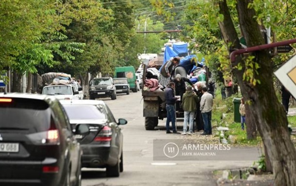 Вірменія прийняла понад 50 тисяч біженців з Нагірного Карабаху