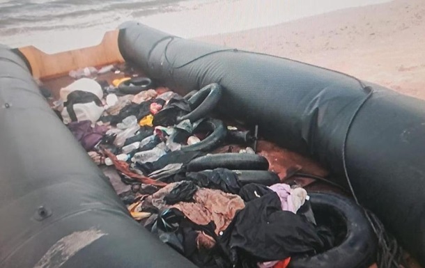 В Ізраїлі на берег викинуло пустий човен мігрантів