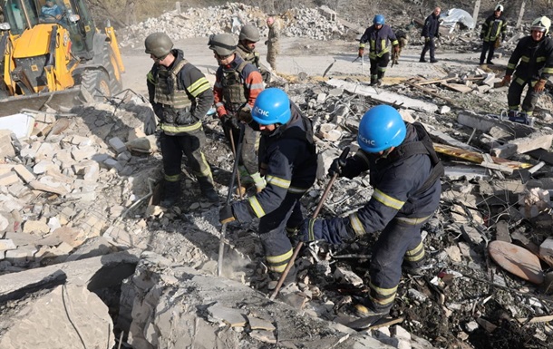 У Грозі завершено аварійно-рятувальні роботи: 51 загиблий