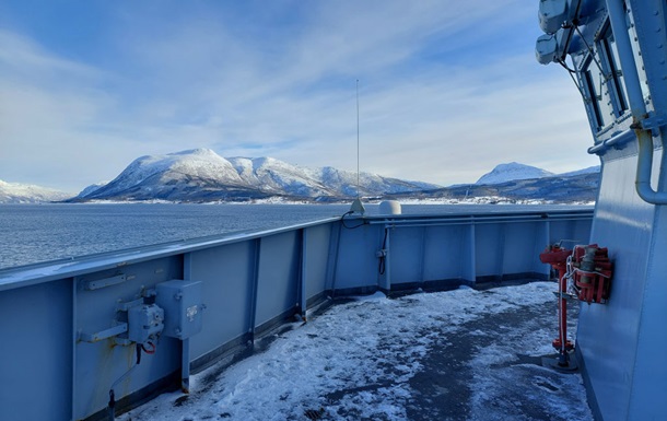 Генералы РФ и Норвегии встретились в Арктике