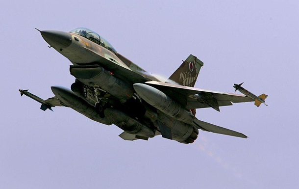 Израиль начал операцию Железные мечи против ХАМАС