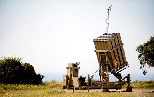 Ізраїль просить у США ракети для Залізного купола