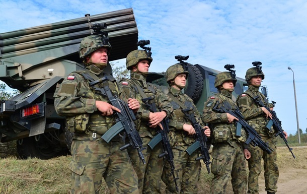Топ-командувачі армії Польщі подали у відставку - ЗМІ