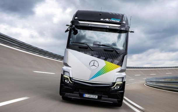 Mercedes-Benz представив електровантажівку