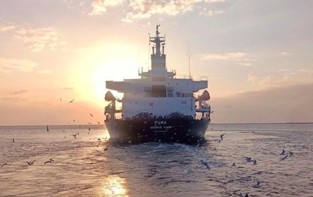 Ще три судна прибули до портів Одеси - журналіст