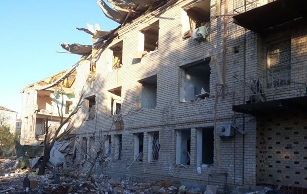 Росіяни обстріляли лікарню на Херсонщині