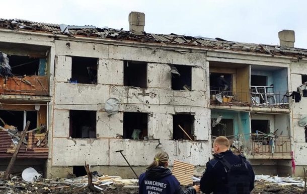 РФ обстреляла Боровую на Харьковщине, есть раненые