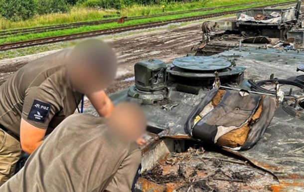 Поляки ремонтують в Україні пошкоджену бронетехніку