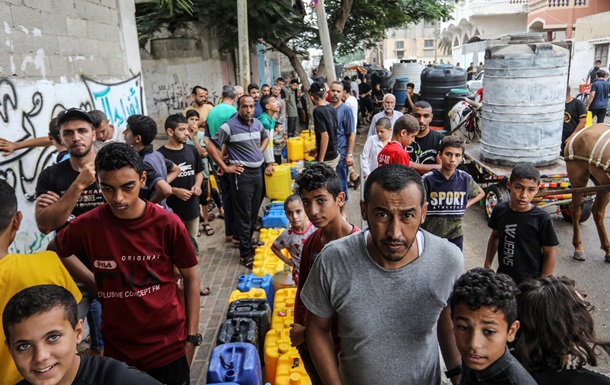 Израиль увеличил поставки воды в сектор Газа