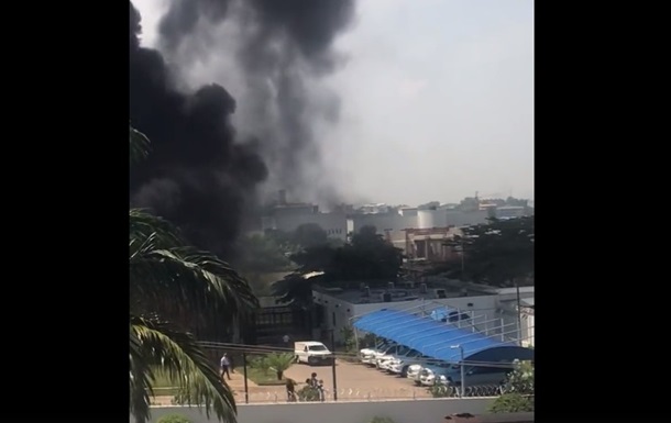 There was an explosion on the territory of the Canadian Embassy in Nigeria, there were dead