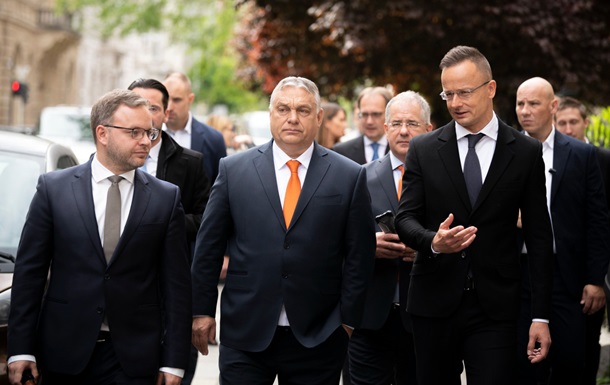 Угорщина пригрозила блокувати переговори з Україною про вступ у ЄС