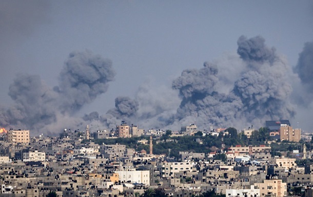 Ізраїльські танки оточили лікарню у Газі: медики просять про евакуацію