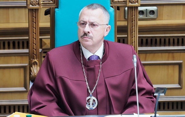 В.о. голови КСУ Головатого можуть внести до реєстру корупціонерів