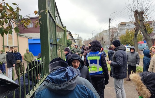 У черкаському монастирі сталася бійка з вірянами УПЦ МП