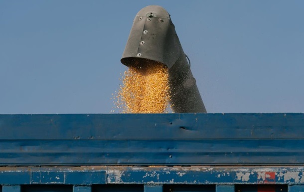 РФ з початку війни вивезла з ТОТ 15 млн тонн зерна 